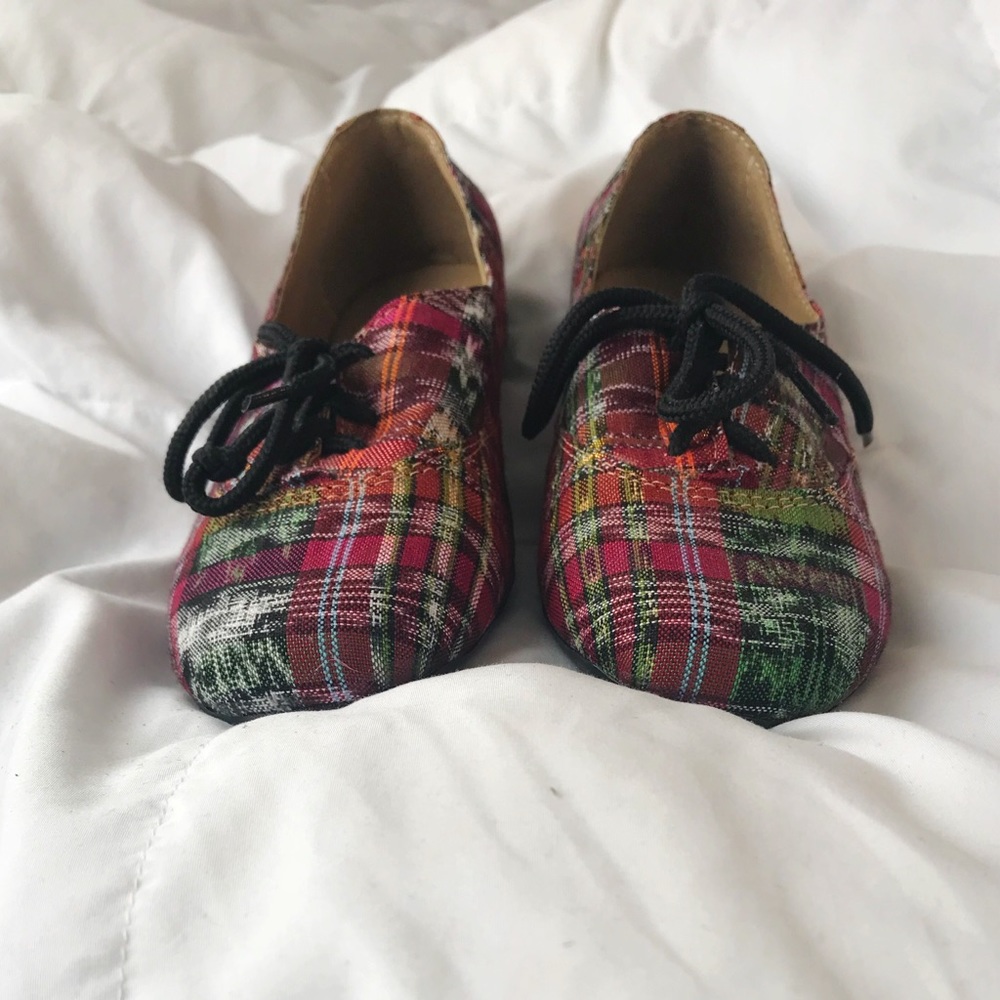 Plaid flats size 7